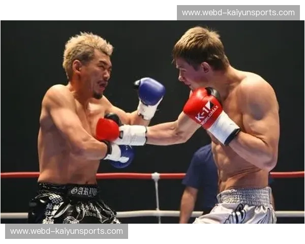 少林实战第一人对阵世界顶级战神：释延孜与“美丽死神”的43秒，是勇气的赞歌还是现实的耳光？